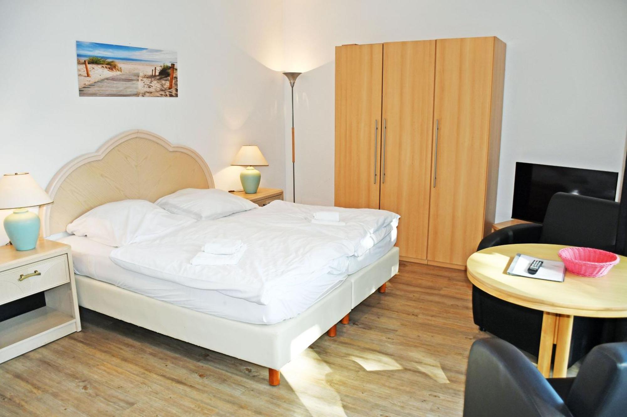 Appartementhaus Am M Balkon Goehren Or 01-09 Homestay