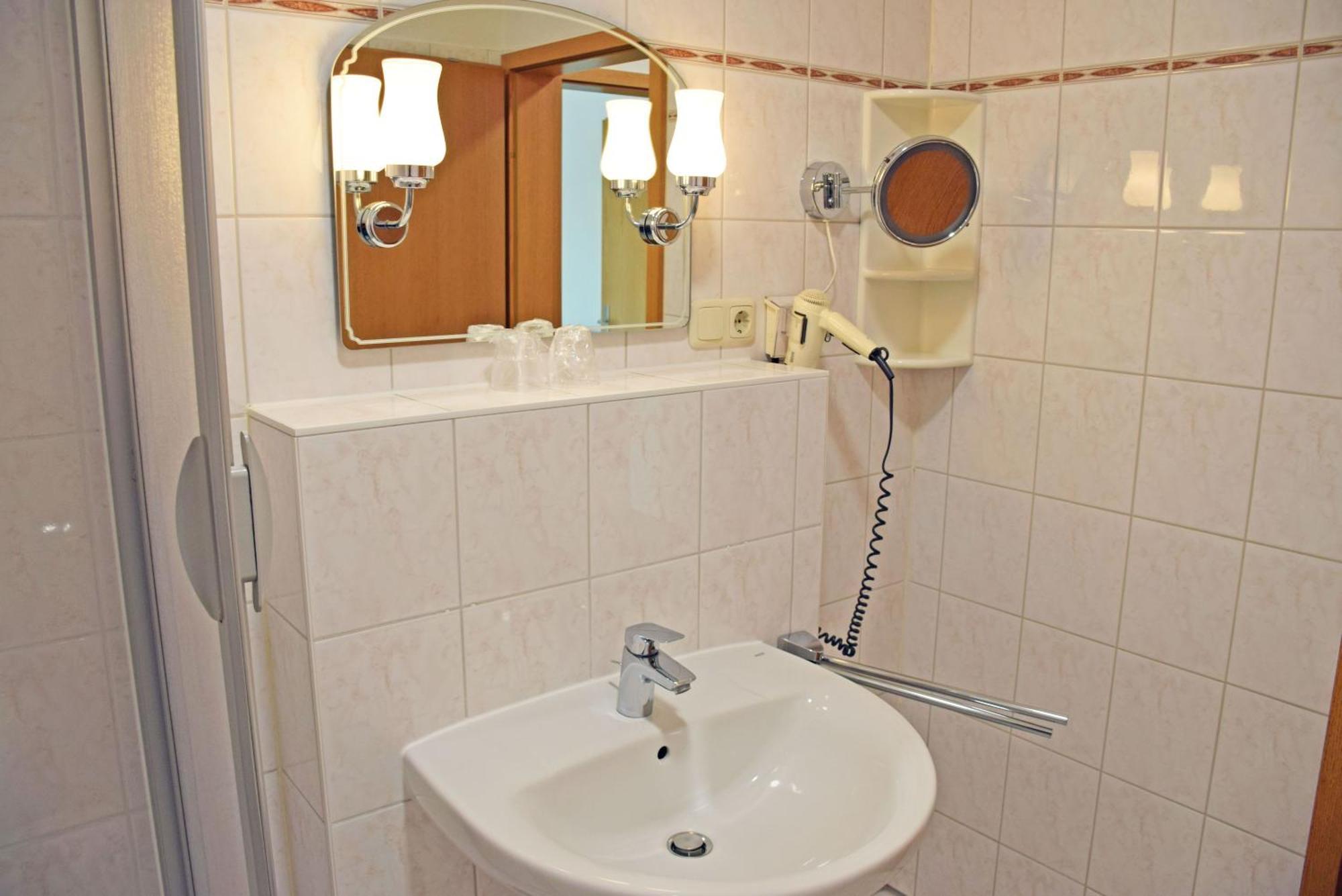 Appartementhaus Am M Balkon Goehren Or 01-09 Homestay