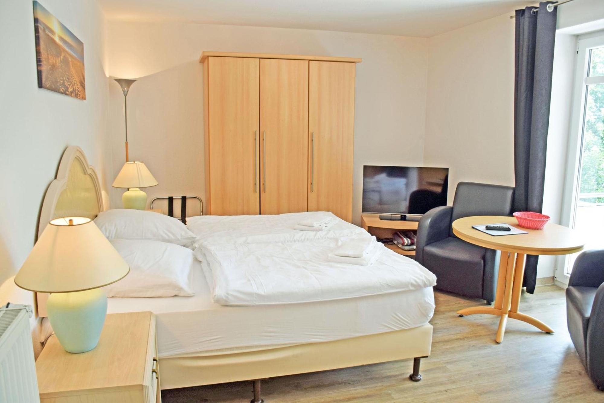 Homestay Appartementhaus Am M Balkon Goehren Or 01-09
